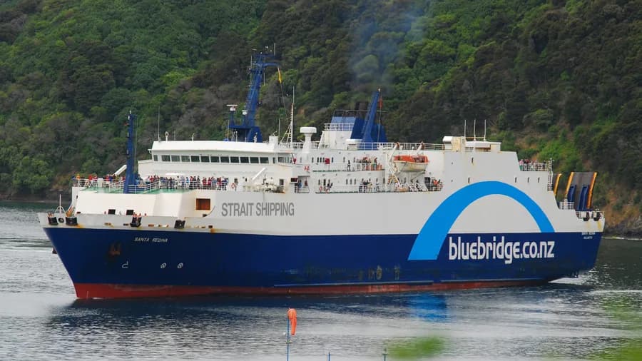 MS Santa Regina